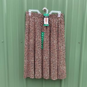 Women’s Leota Wrinkle Free Pull On Stretch Skirt With Pockets Size XL